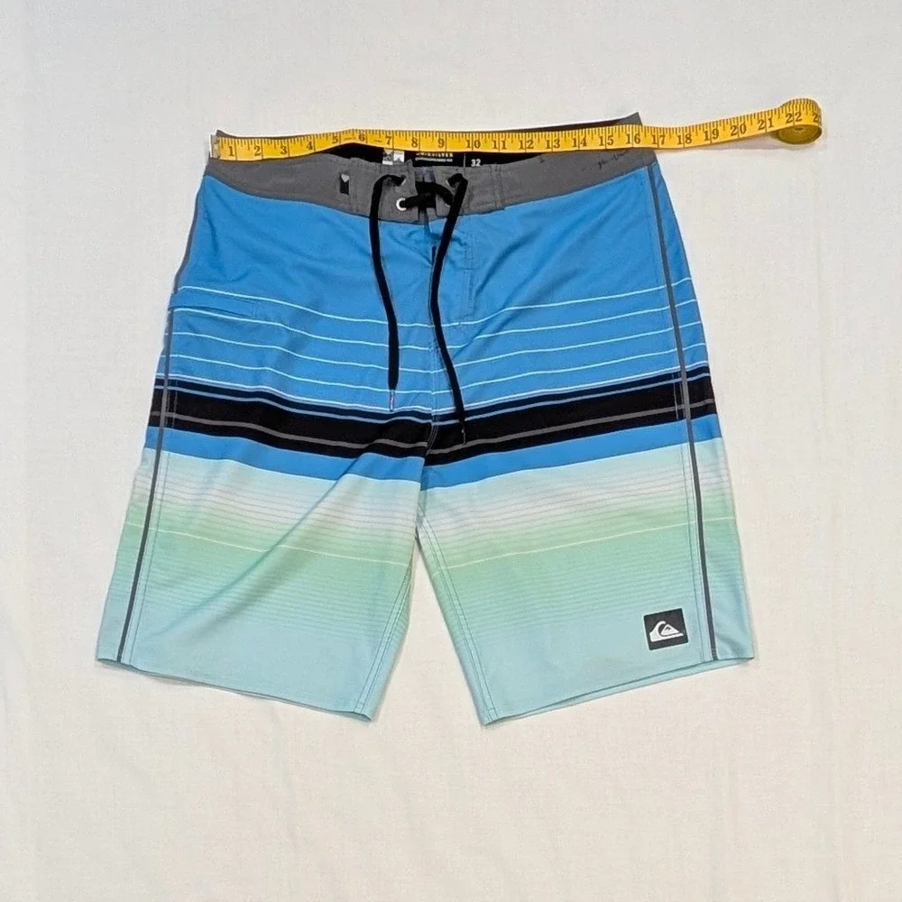 Quiksilver board shorts